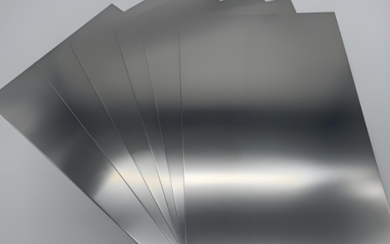 There are some 202 stainless steel sheets.