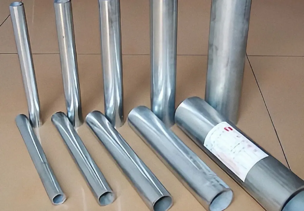 Galvanized steel pipe